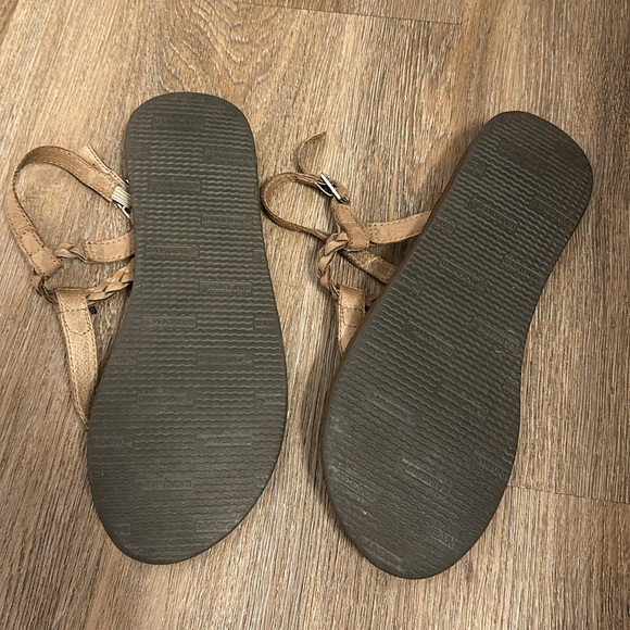 Rainbow T-Strap Flip Flops - Picture 2 of 2